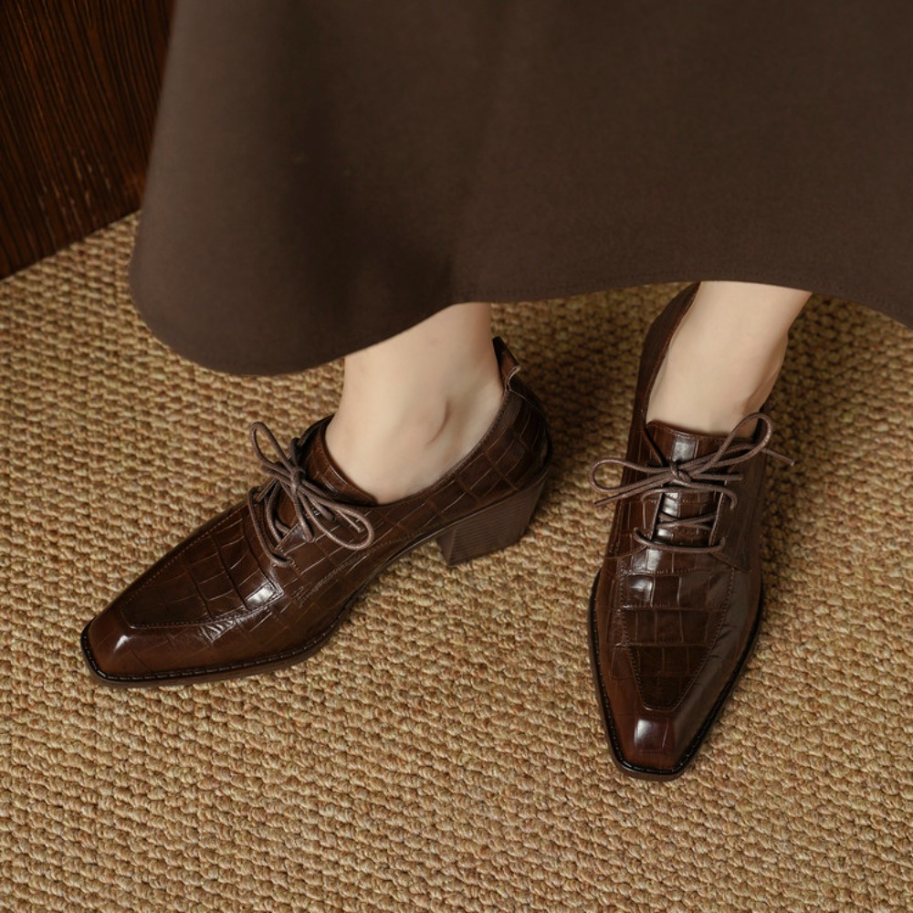 Damskie buty ze skóry naturaln – Oxford Lace Up Women recenzja i cena